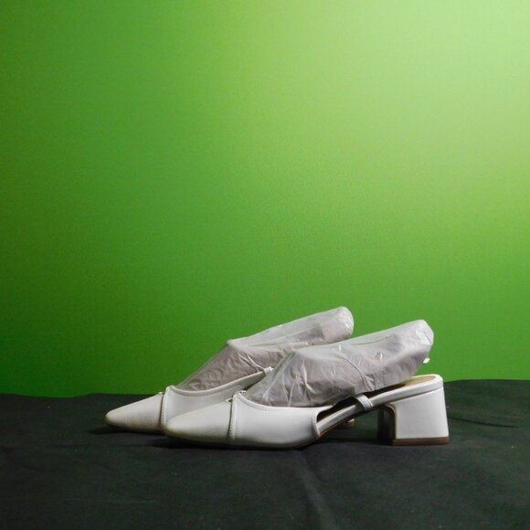 8.5 SIZE Sam Edelman Women's Tarra Pump Bright White Patent - Picture 2 of 5